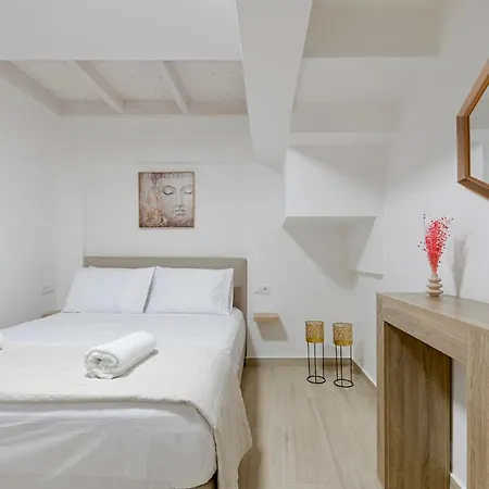 Solmare Loft 아파트 니키아나